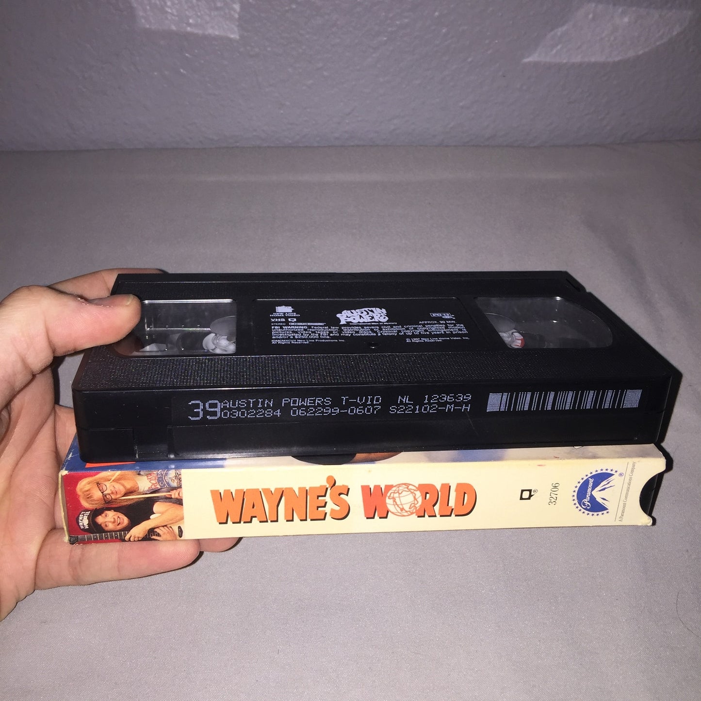 Vhs Used Wayne's World /Loose Austin Powers International Man of Mystery Snl Lot