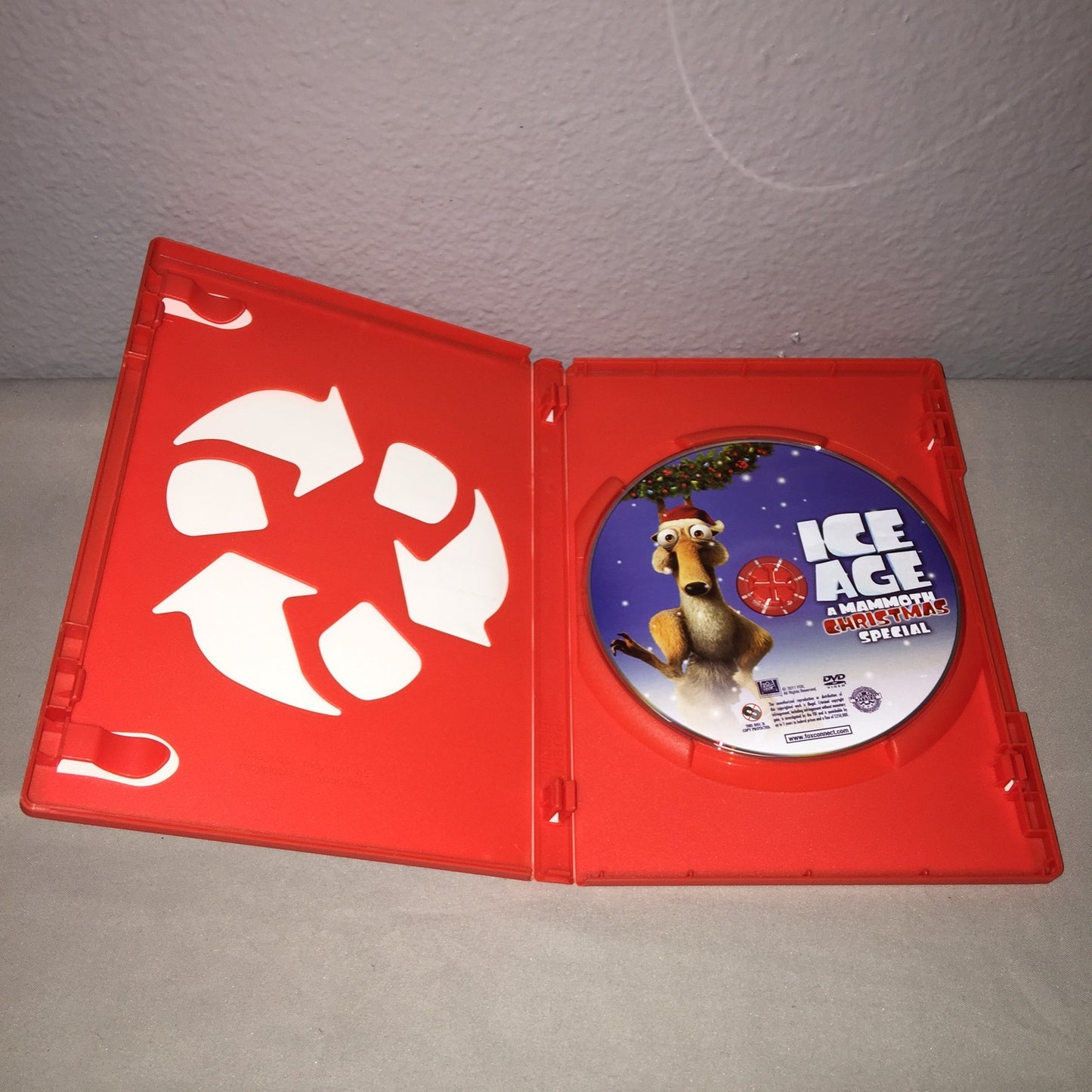 Xmas Dvd Used Ice Age A Mammoth Christmas Special Holiday 1Disc 20th Century Fox