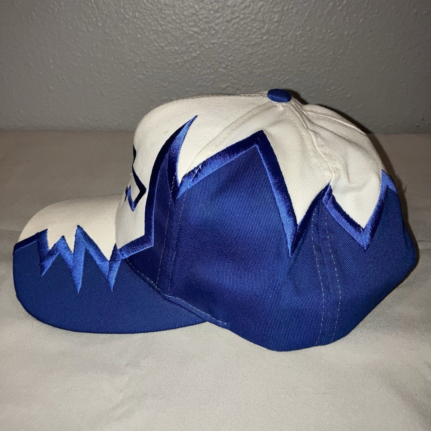 Hat Chevrolet Chevy White Shark Tooth Vintage Adjustable Strapback Baseball Cap