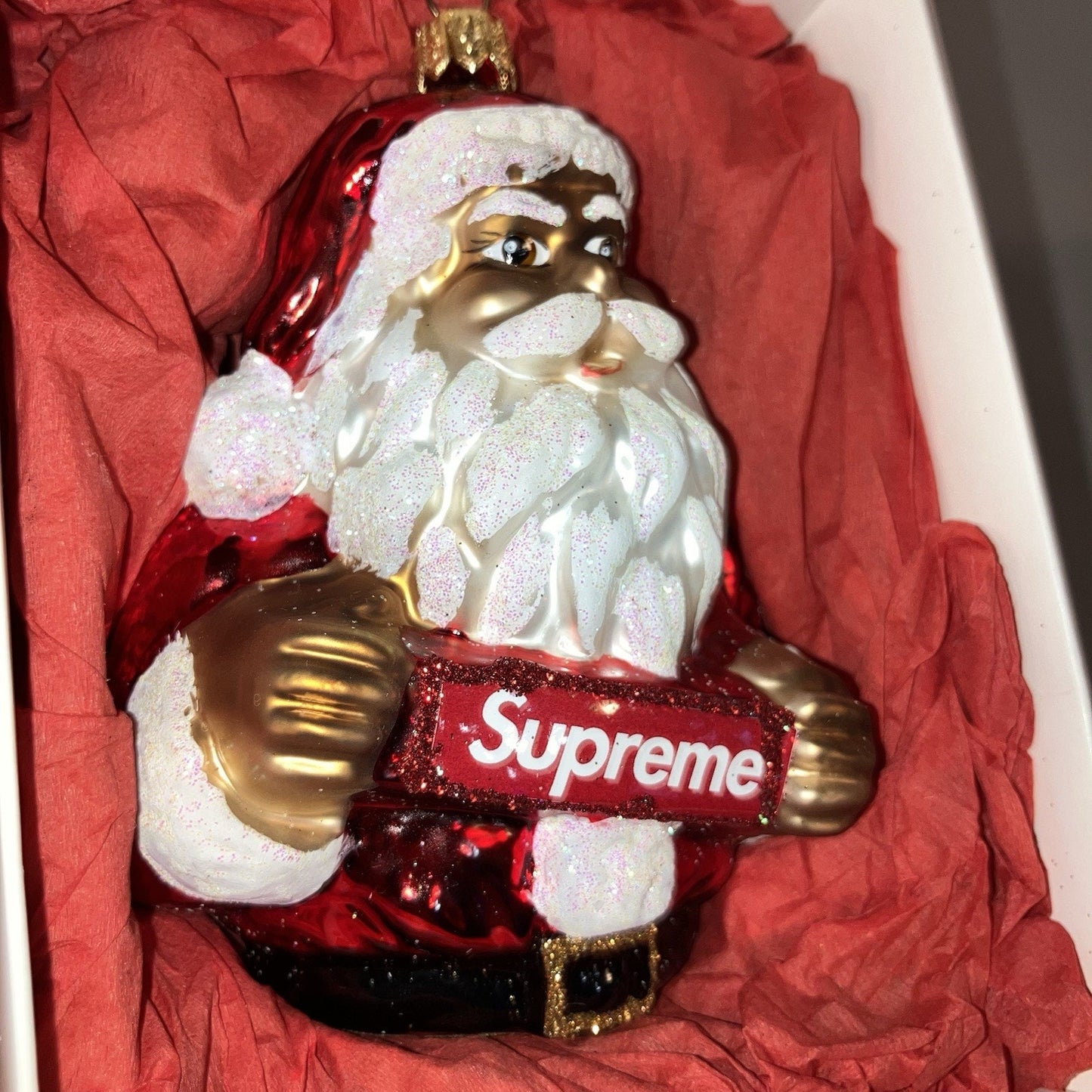 2018 Fw18 Supreme Santa Christmas Xmas Ornament Gold Glass New In Box Not Used
