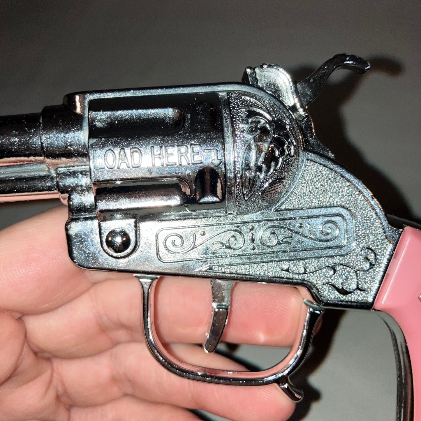 Leslie Henry Vintage Halco Diamond H Laramie Cap Gun Pink Handle Revolver Pistol