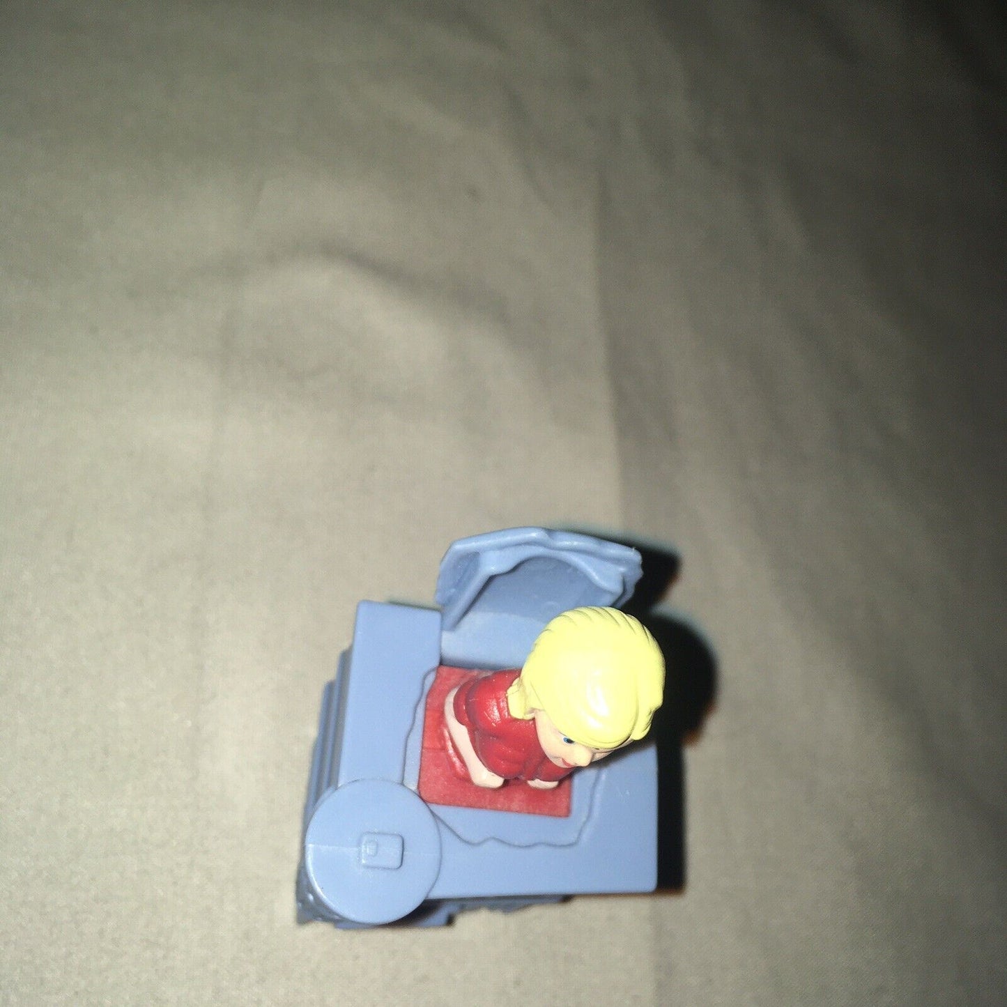 Collectible Energizer Batteries Pop Up Figure Girl in Building Vintage 1990s