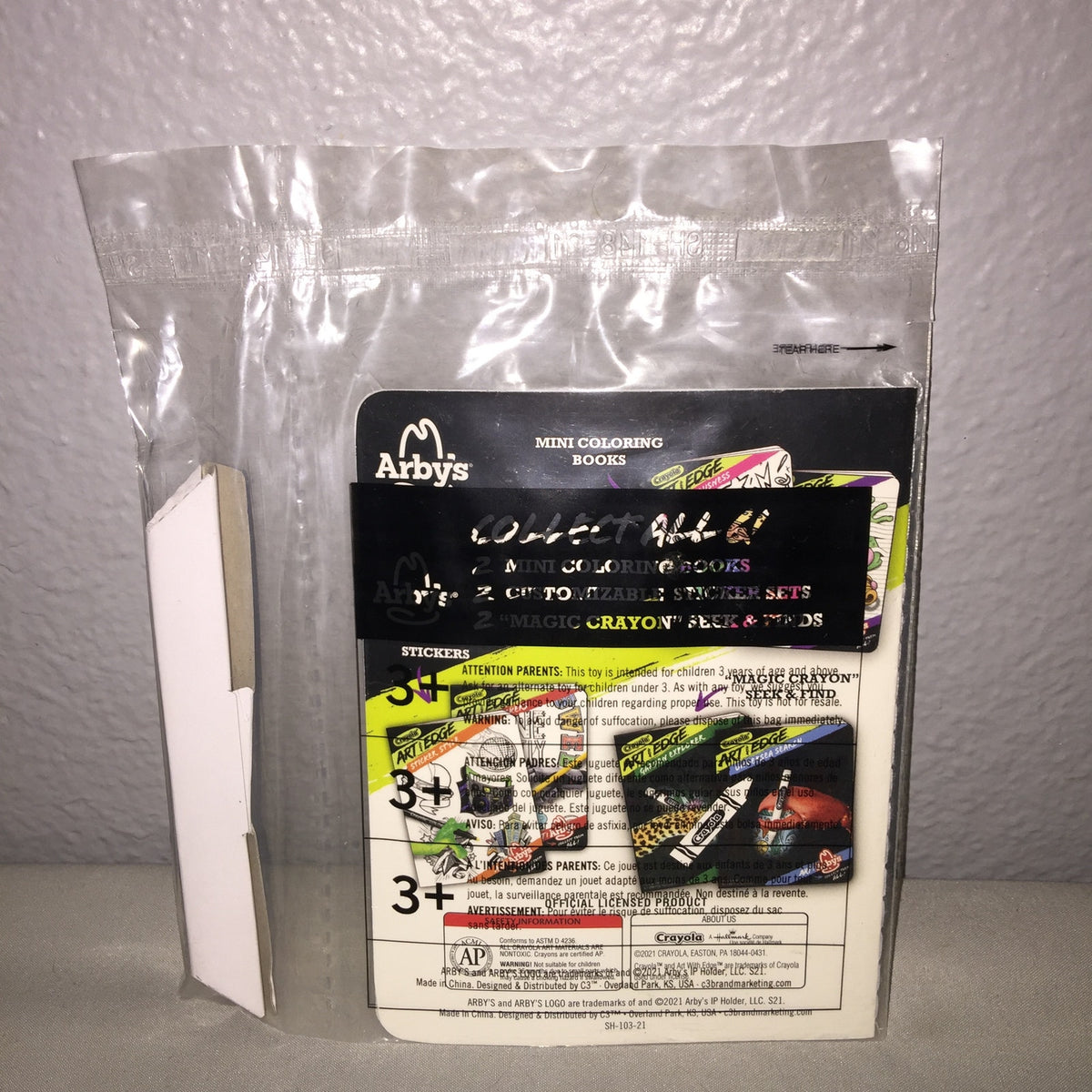 FF Toy Arby's Sealed New Crayola Crayon Art Edge Mini Coloring Book 6 To Collect