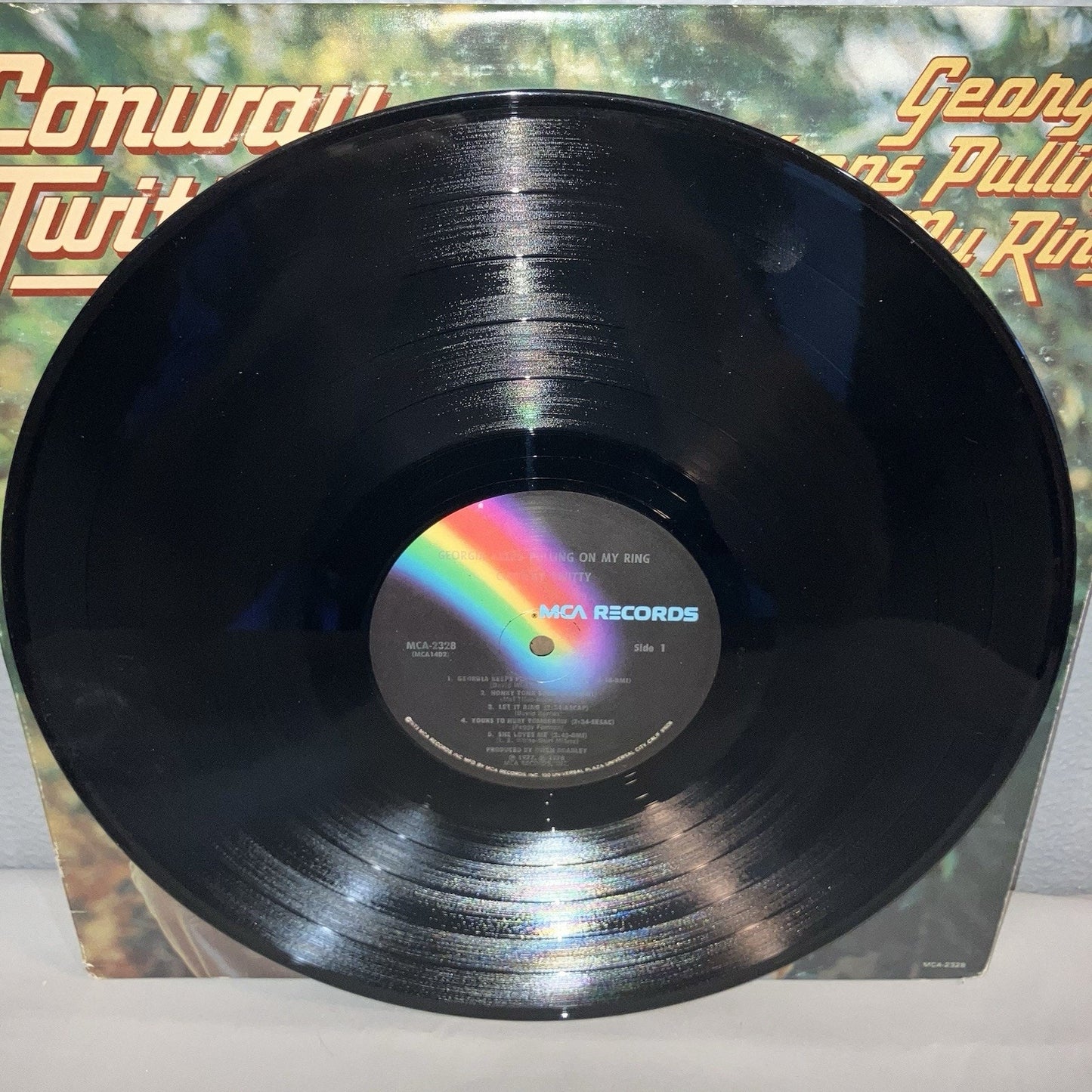 Vinyl Record Conway Twitty Georgia Keeps Pulling On My Ring Platinum Plus Works