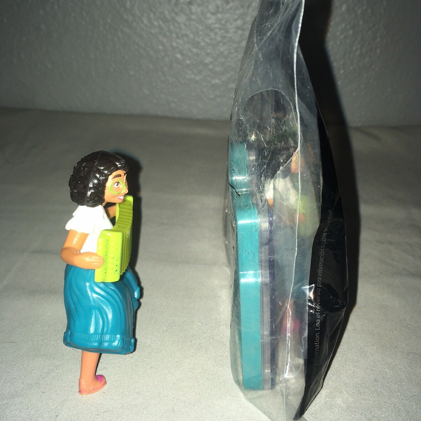 New Mirabel Madrigal / Open Disney Encanto Happy Meal McDonald’s FF Toy Lot