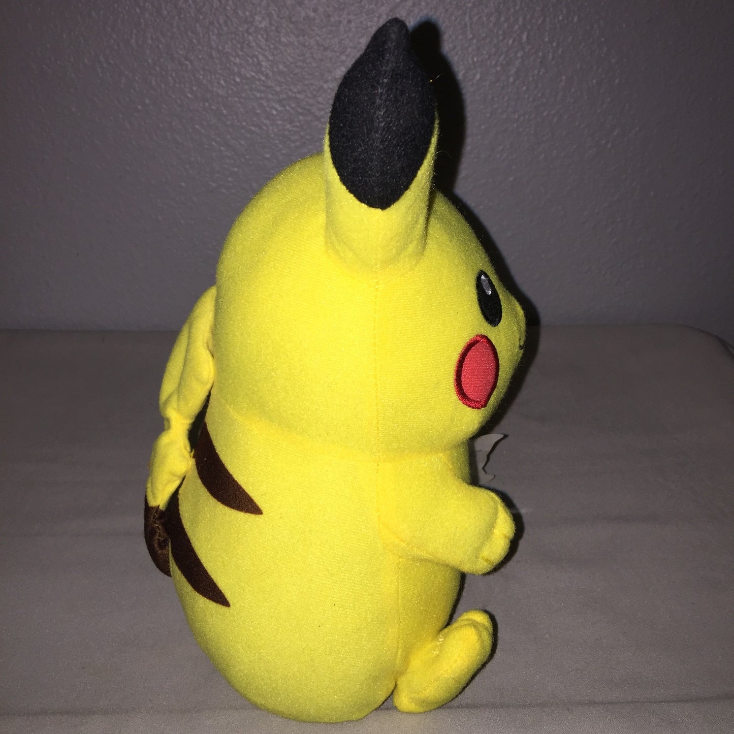 New Nwt Pokemon 10" Pikachu Plush 2017 Toy Factory Nintendo Game Freak Pokémon
