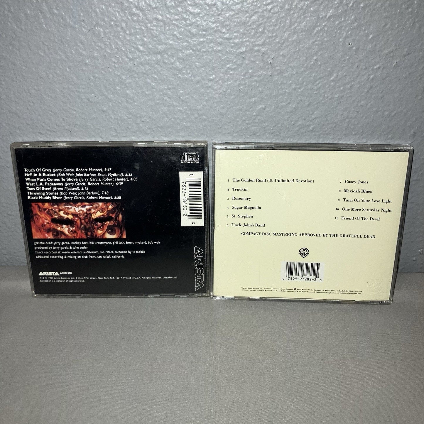 Cd Used Grateful Dead In The Dark / Skeletons From The Closet Bundle See Pics
