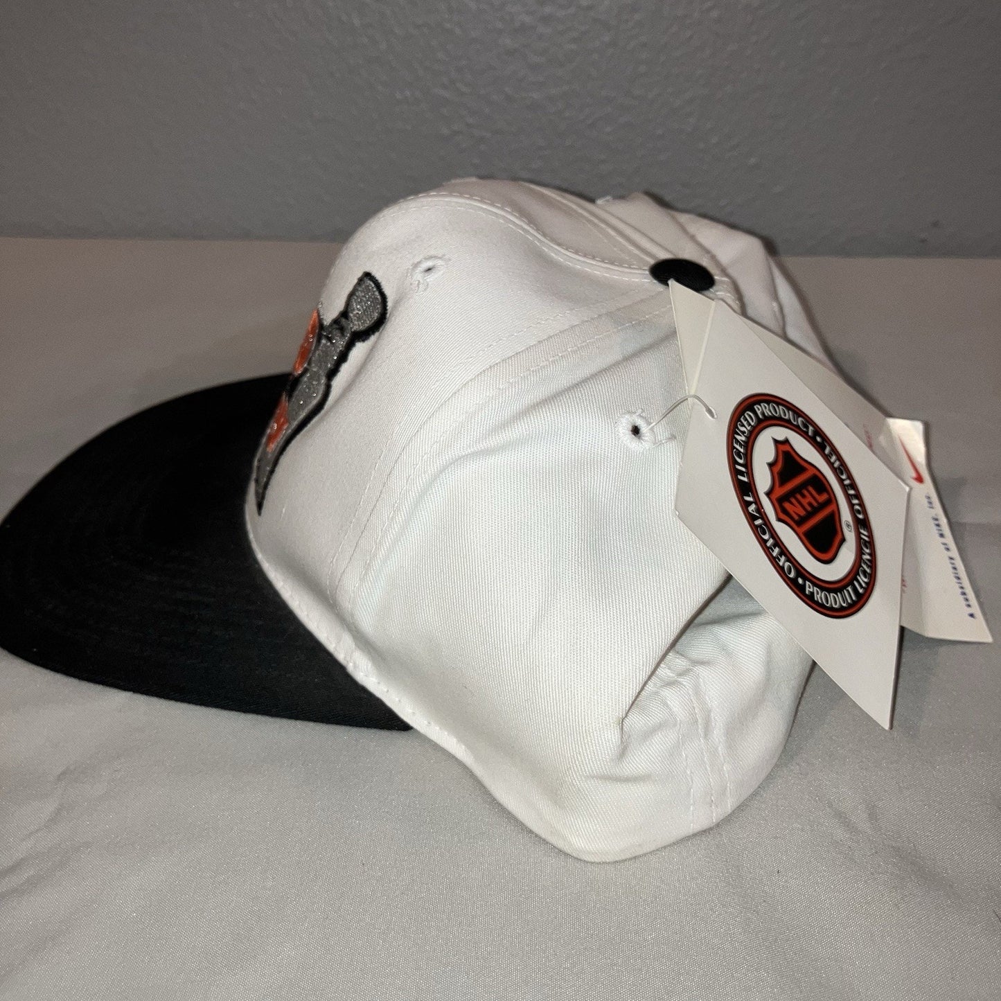 New Nwt Hat NHL Cup Crazy Vintage Hockey Snapback Sports Specialties Stanley Cup