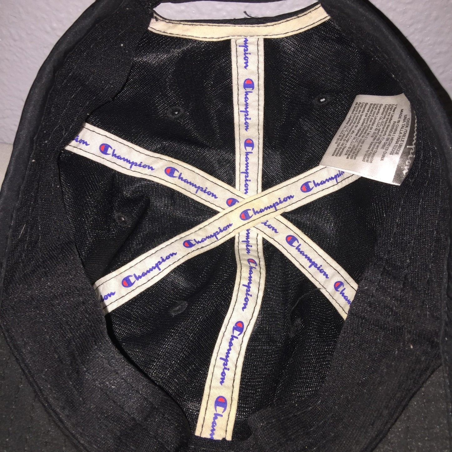 Champion Hat 100% Polyester Black Adjustable Strap Osfa Unisex Used Great Shape