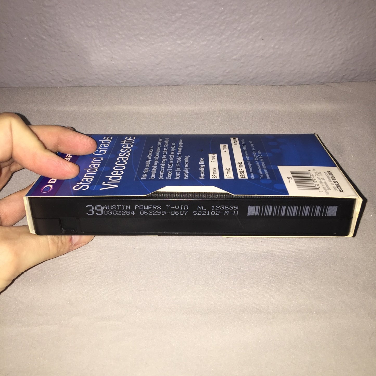 Vhs Used Wayne's World /Loose Austin Powers International Man of Mystery Snl Lot