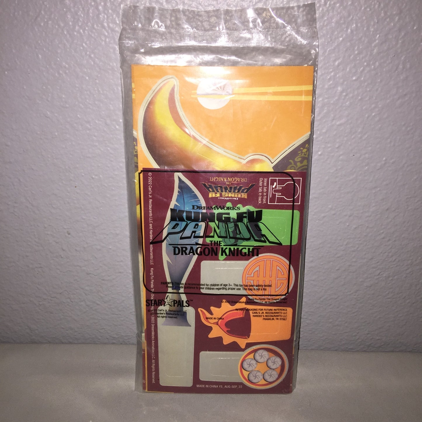 New Kung Fu Panda Wind Helmet Carl's Jr Star Pals Meal Carls Jr. Meal FF Toy