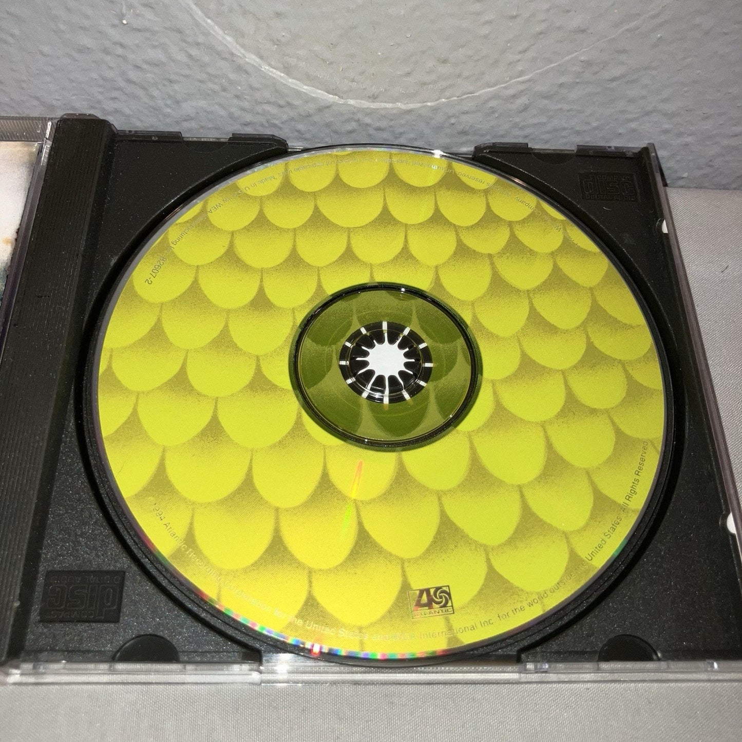 Cd Used Stone Temple Pilots Purple Disc Is Near Perfect But Booklet Is Damaged