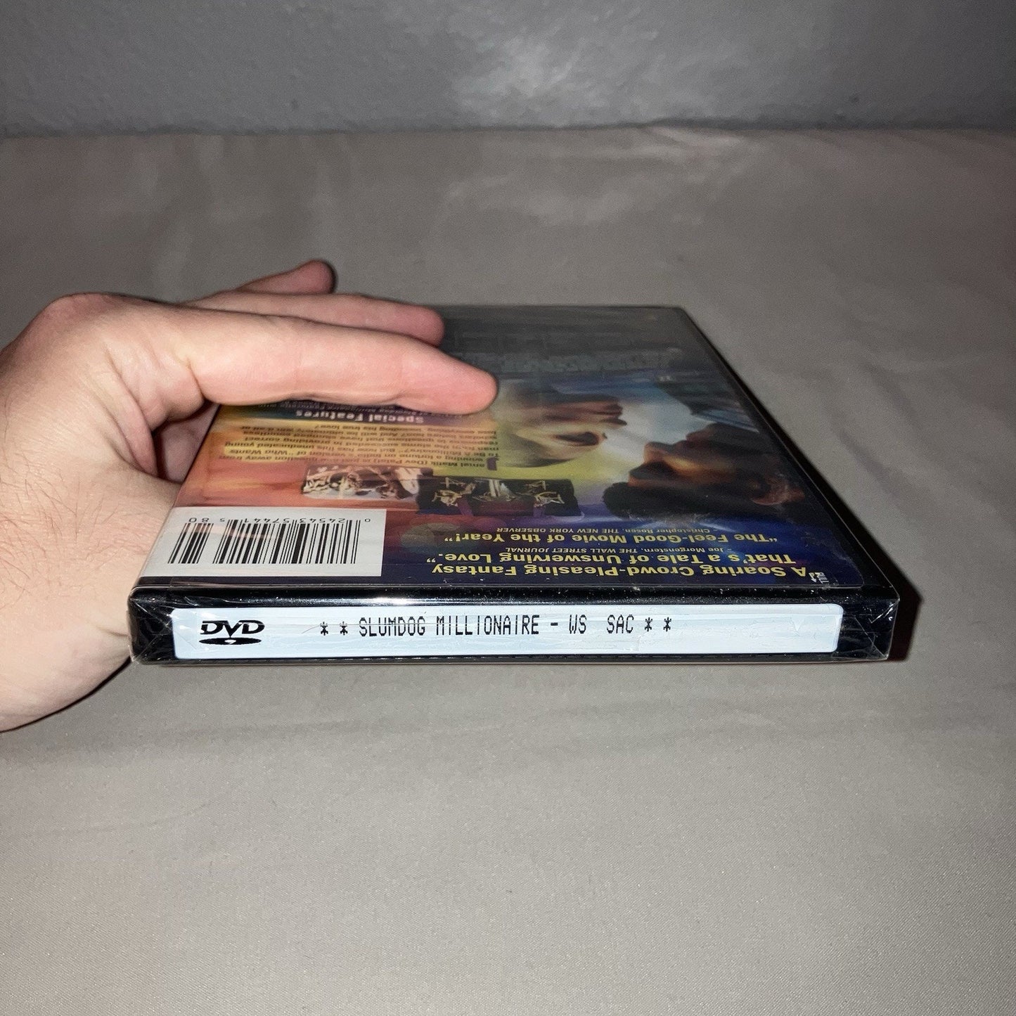 Dvd Sealed New Nwt Slumdog Millionaire 2009 Widescreen With Special Features