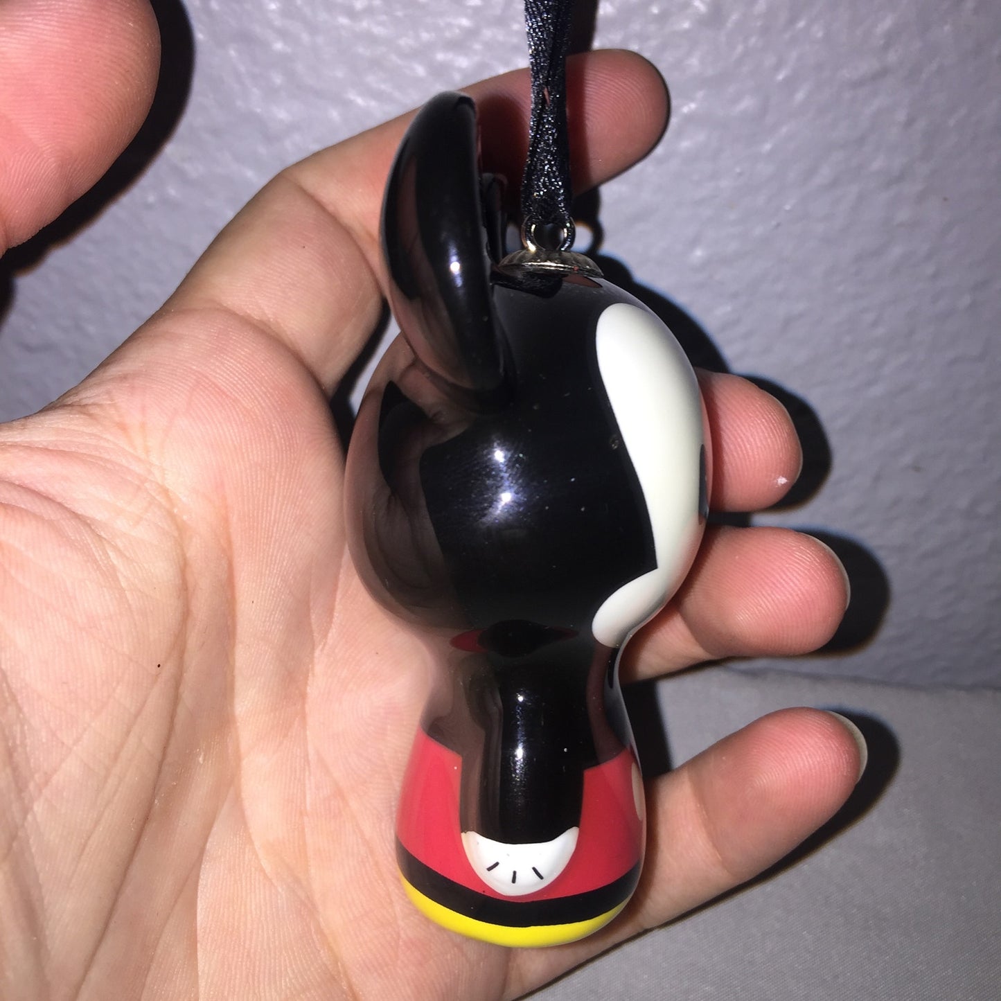 Xmas Disney Mickey Mouse Plastic Ornament Christmas Hallmark Store *Has A Defect