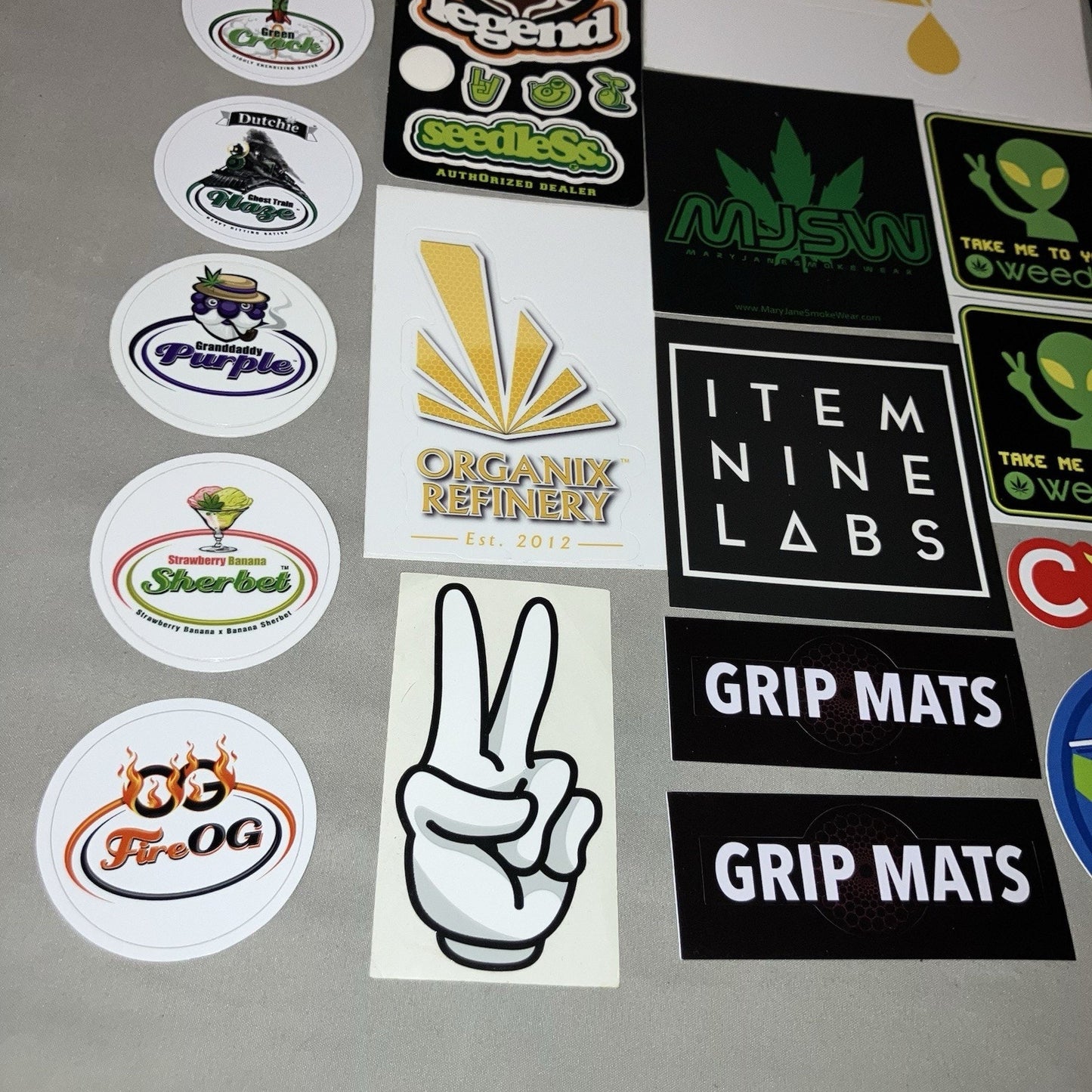 Stickers Lot Mmj 420 Brands Seedless Clothing Herbn Legend Dutchie Sap Cresco
