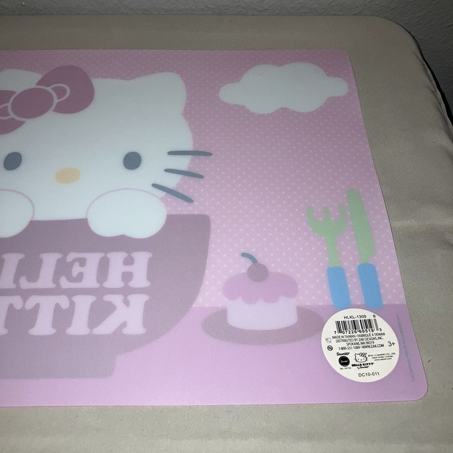 Cutlery Placemat Hello Kitty Sanrio 2012 Single 18” by Zak Zak Design Good Shape