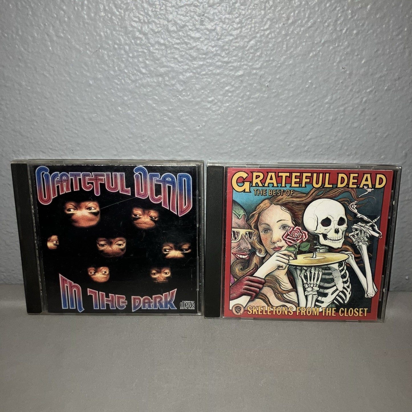 Cd Used Grateful Dead In The Dark / Skeletons From The Closet Bundle See Pics
