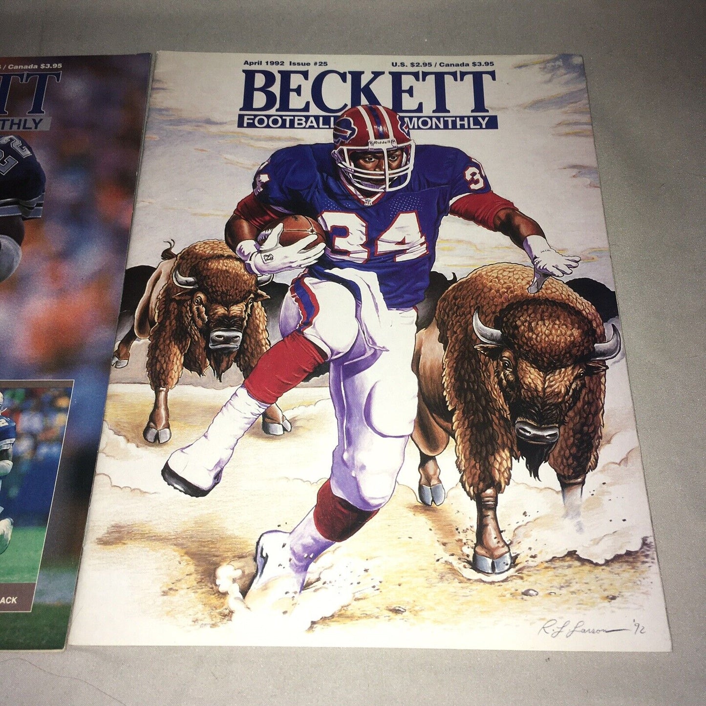 Beckett NFL Football Card Monthly Issues #21 #25 December 1991 April 1992 *Used*