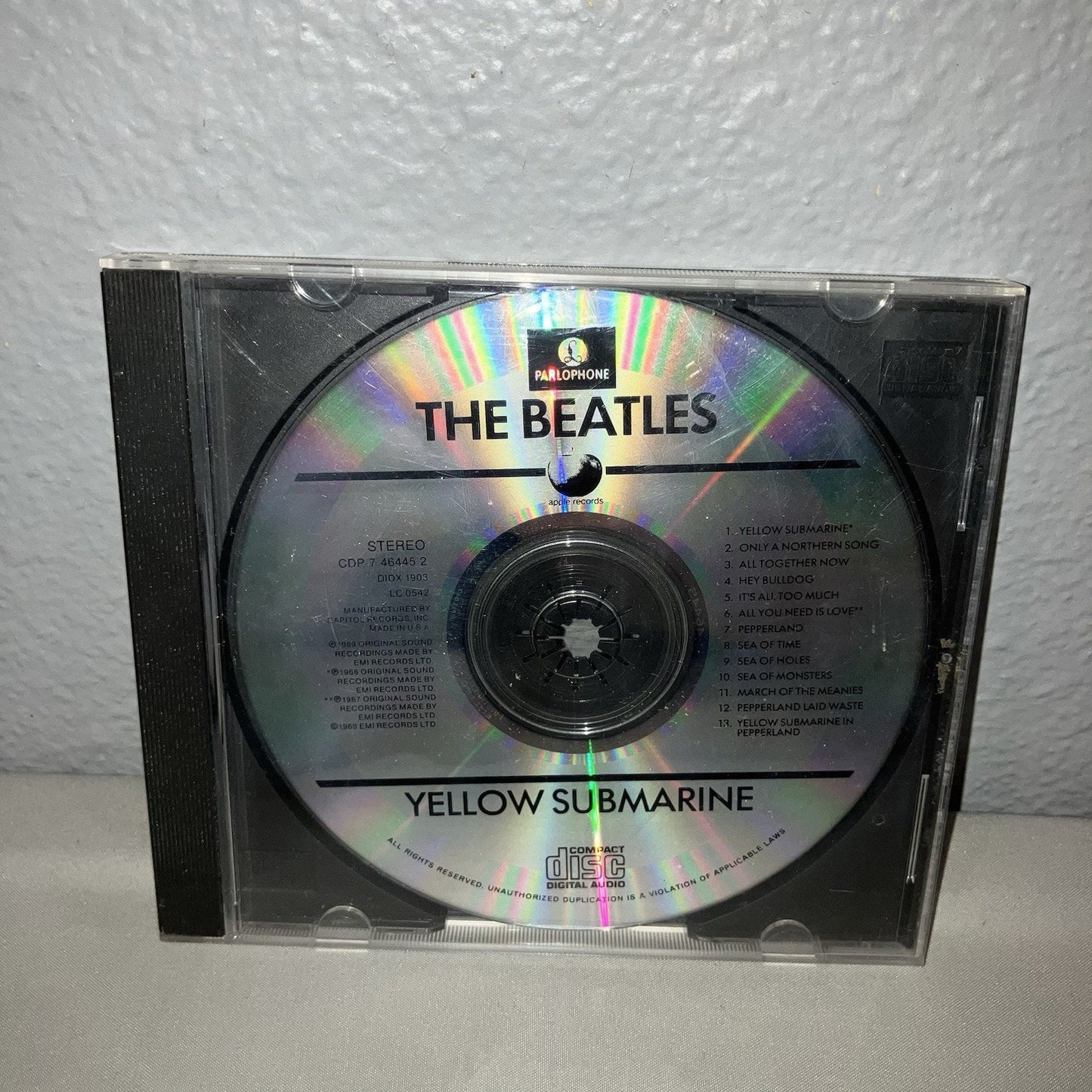 Cd Only Used The Beatles Yellow Submarine No Art Or Inlay Scratched Disc Works