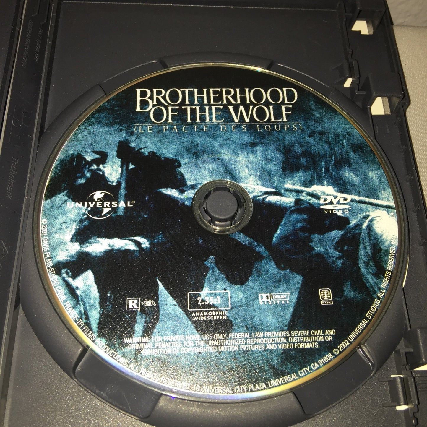 Dvd Used Brotherhood Of The Wolf Movie W Special Feats Blockbuster Pre-viewed