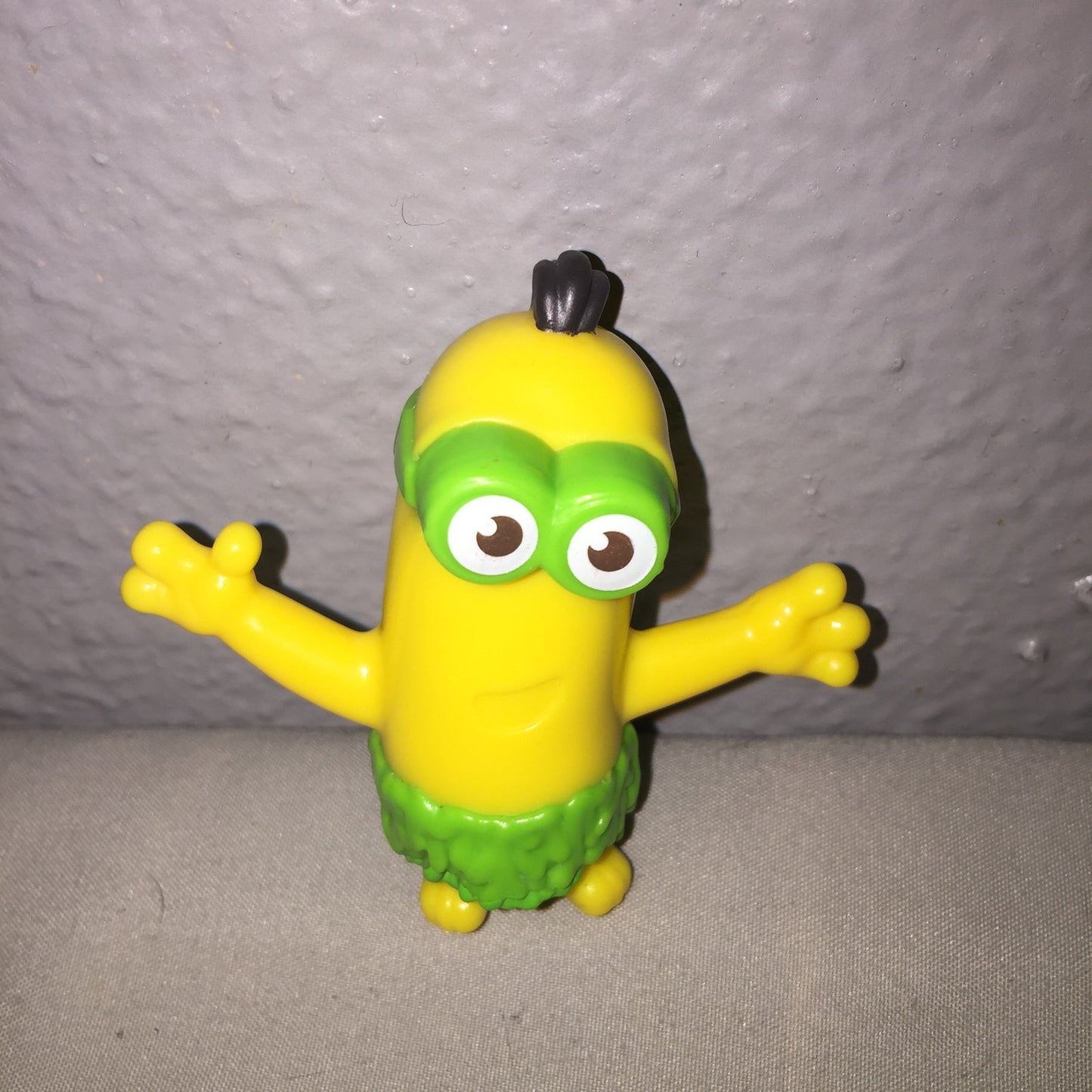 Minions Jurassic Minion in Green Loin Cloth Rise of Gru 2020 McDonald's FF Toy