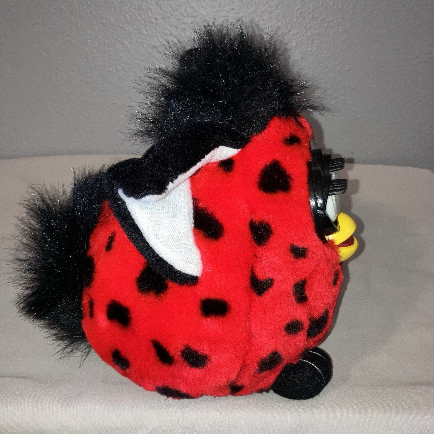 Red Lady Bug Furby 10” Plush Vintage 1999 With Tags *Light Scratches No Hanger*