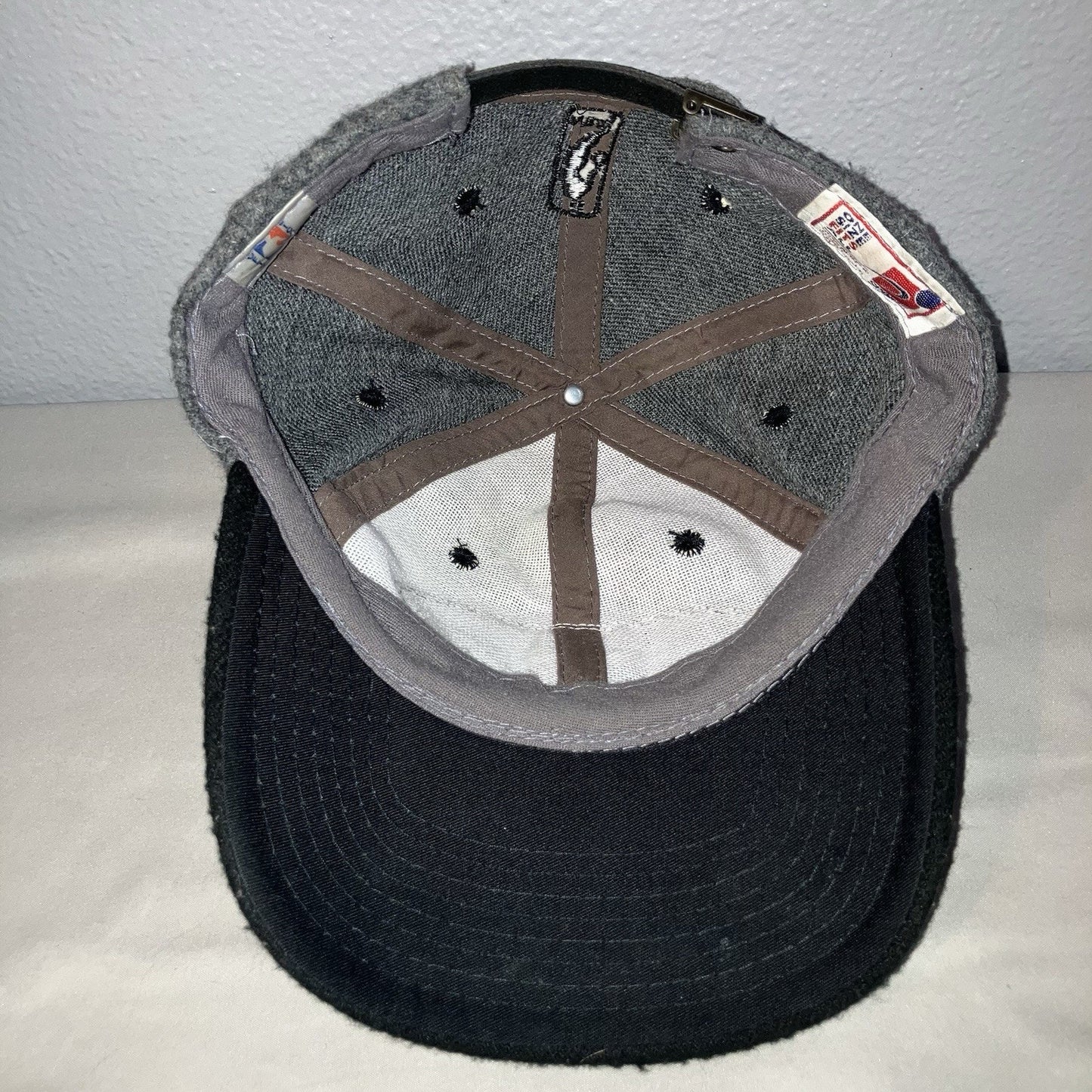 Orlando Magic Vintage Wool Hat Cap Sports Specialties Black Gray Strap Back Used