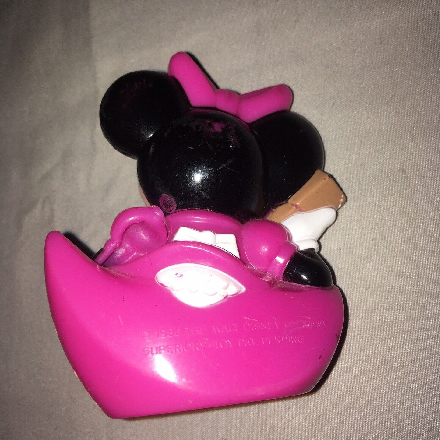 Disney Minnie Mouse 1986 Mini Gumball Dispenser Toy Vintage With 1 Still Inside!