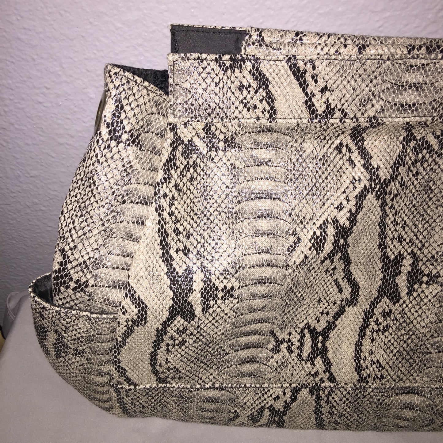 Miche Leslie Retired Faux Snakeskin Animal Print Full Size Tote Purse *Used Bag*
