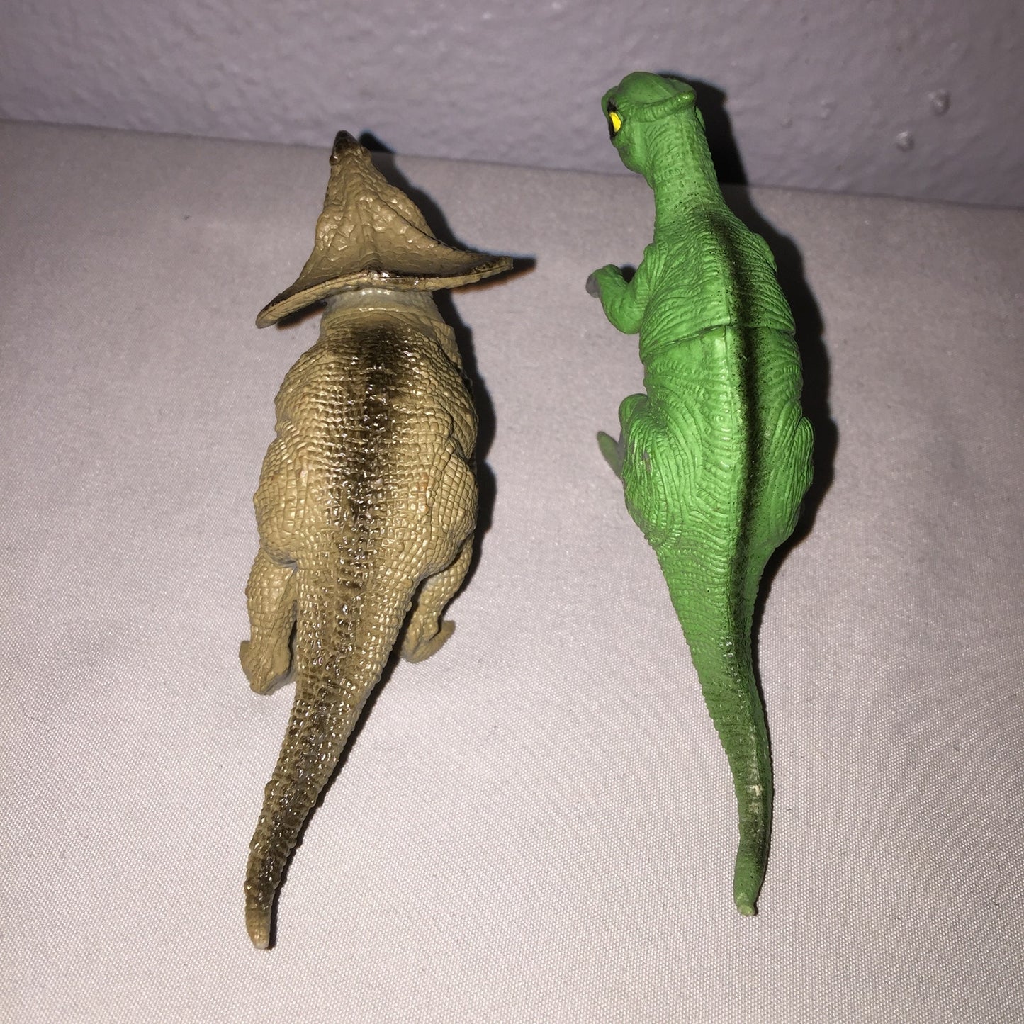 Triceratops Trike / Parasaurolophus Parasaur Para Dinosaur Dino Generic Toy Lot