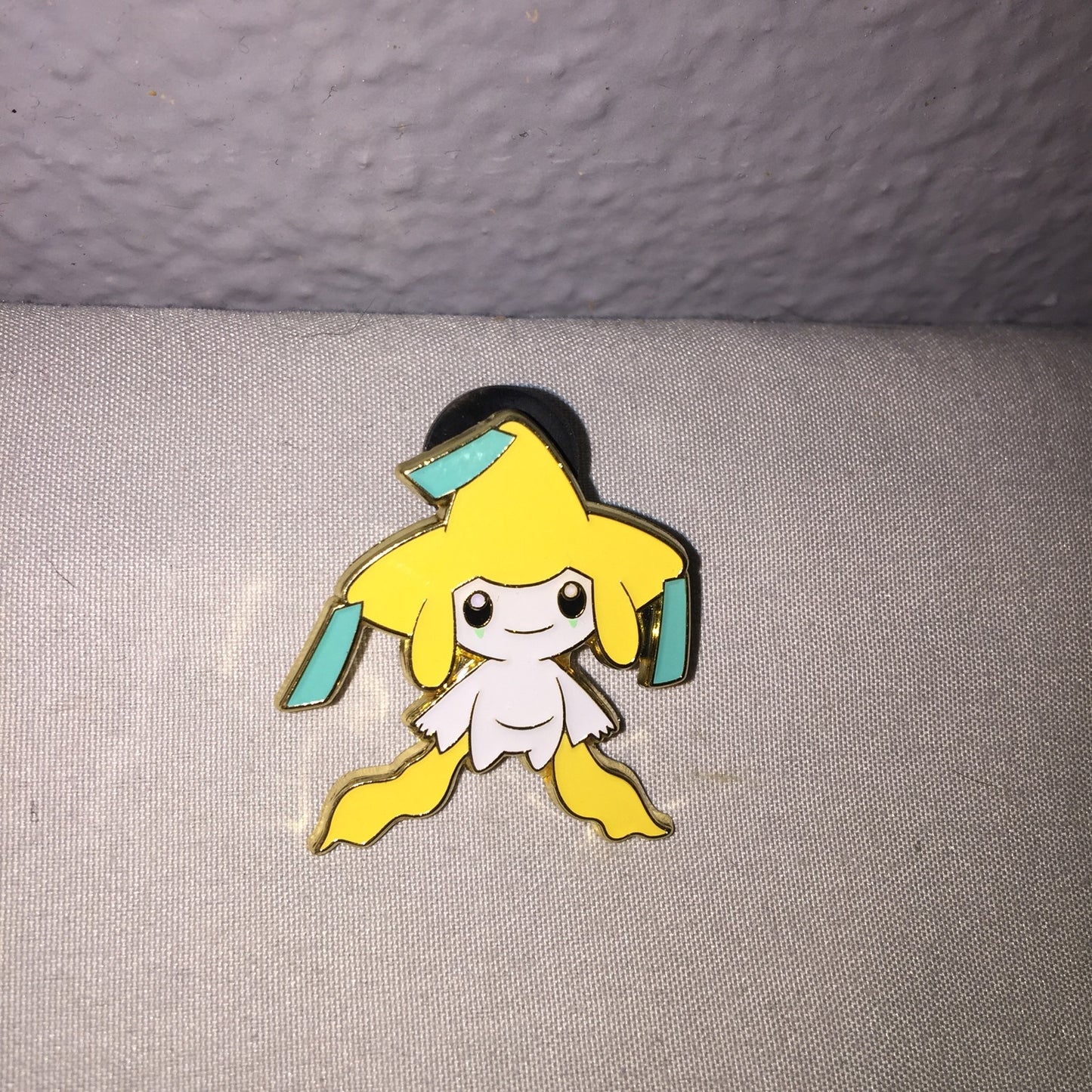 Pokemon Jirachi Official Pokémon Collector's Enamel Pin Nintendo Game Freak Wish