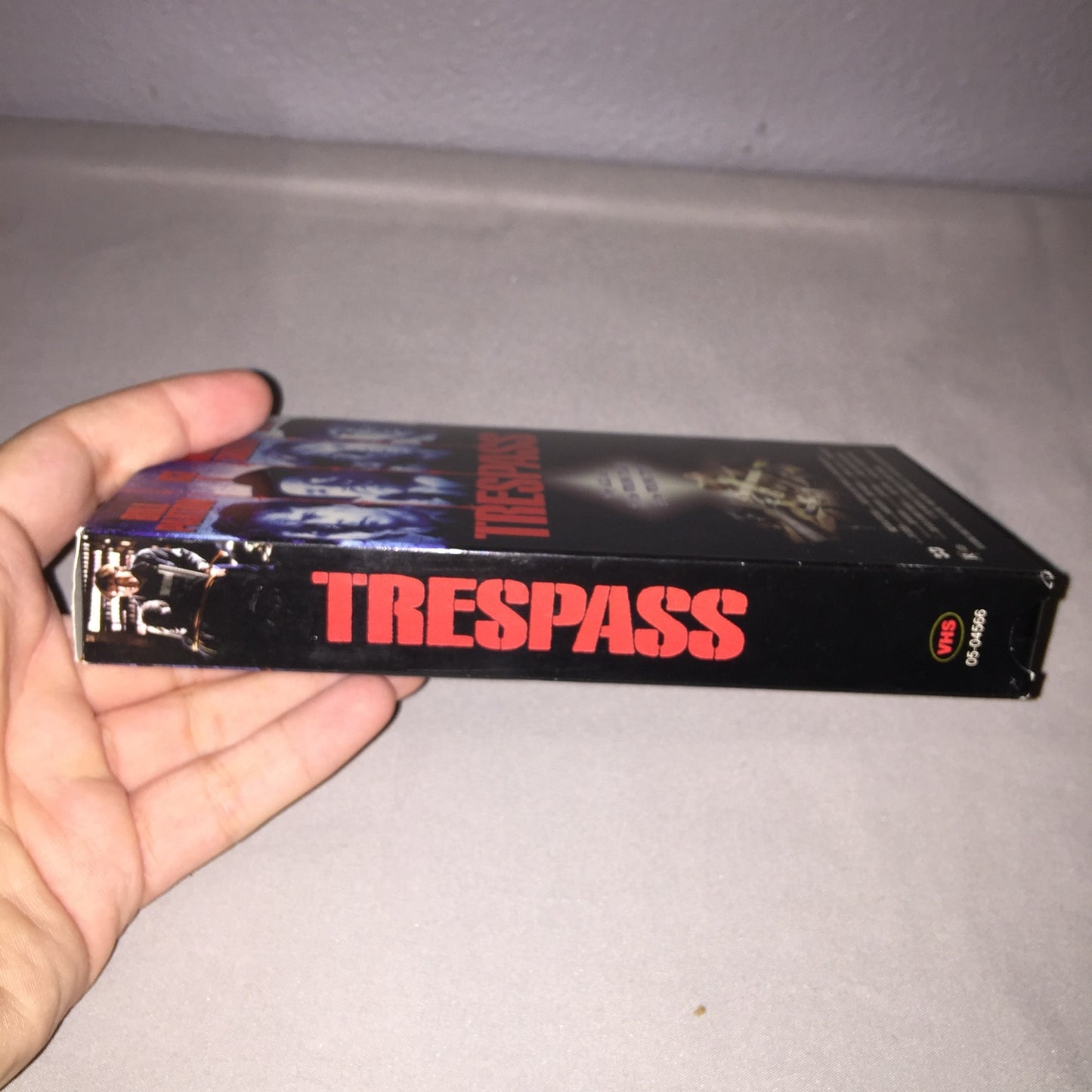 Dvd / Vhs Used Trespass Lot 1992 Starring Ice T / Ice Cube / Bill Paxton + More
