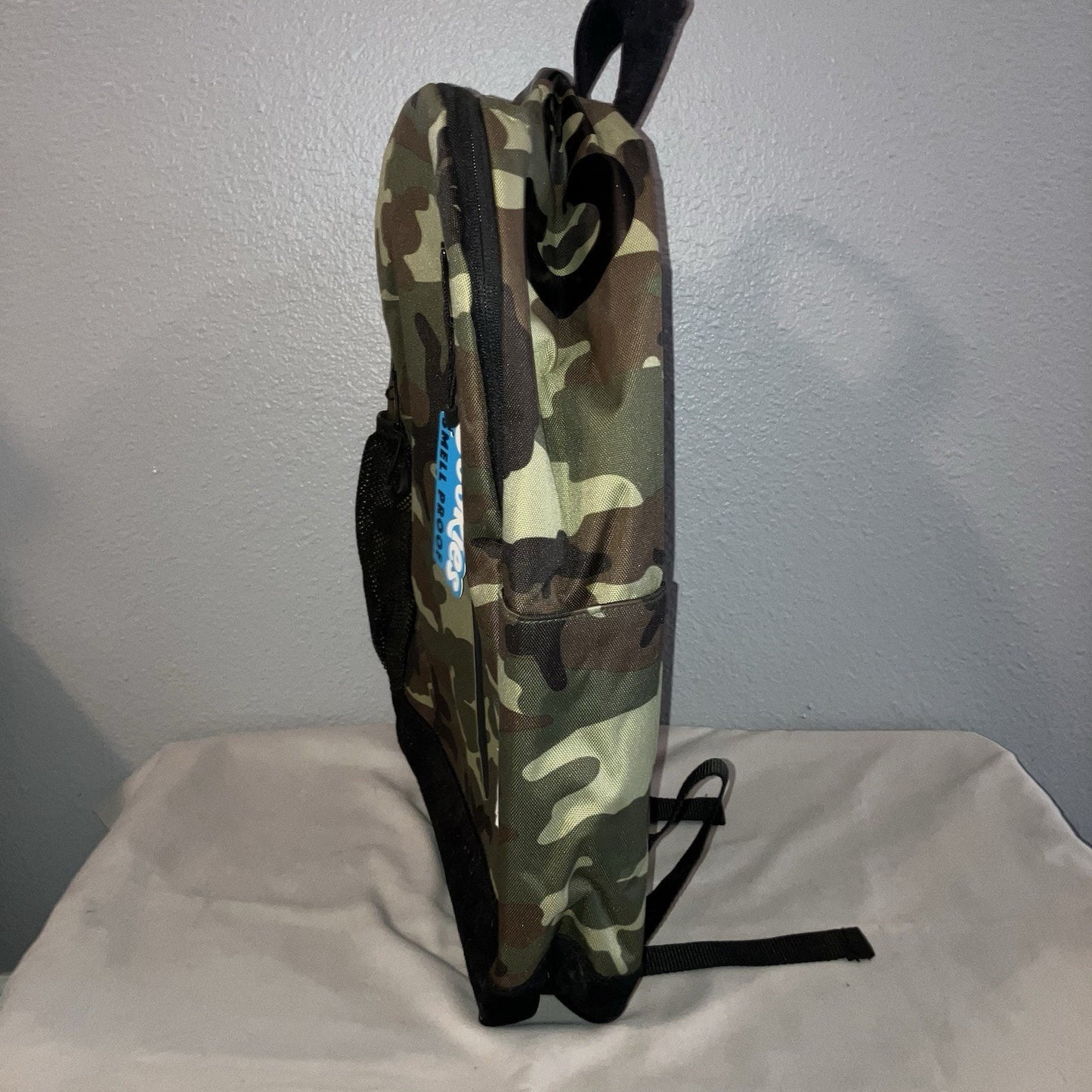 Bag New Nwt Cookies Camo Stasher Stash Smell Proof Adjustable Mmj 420 Backpack