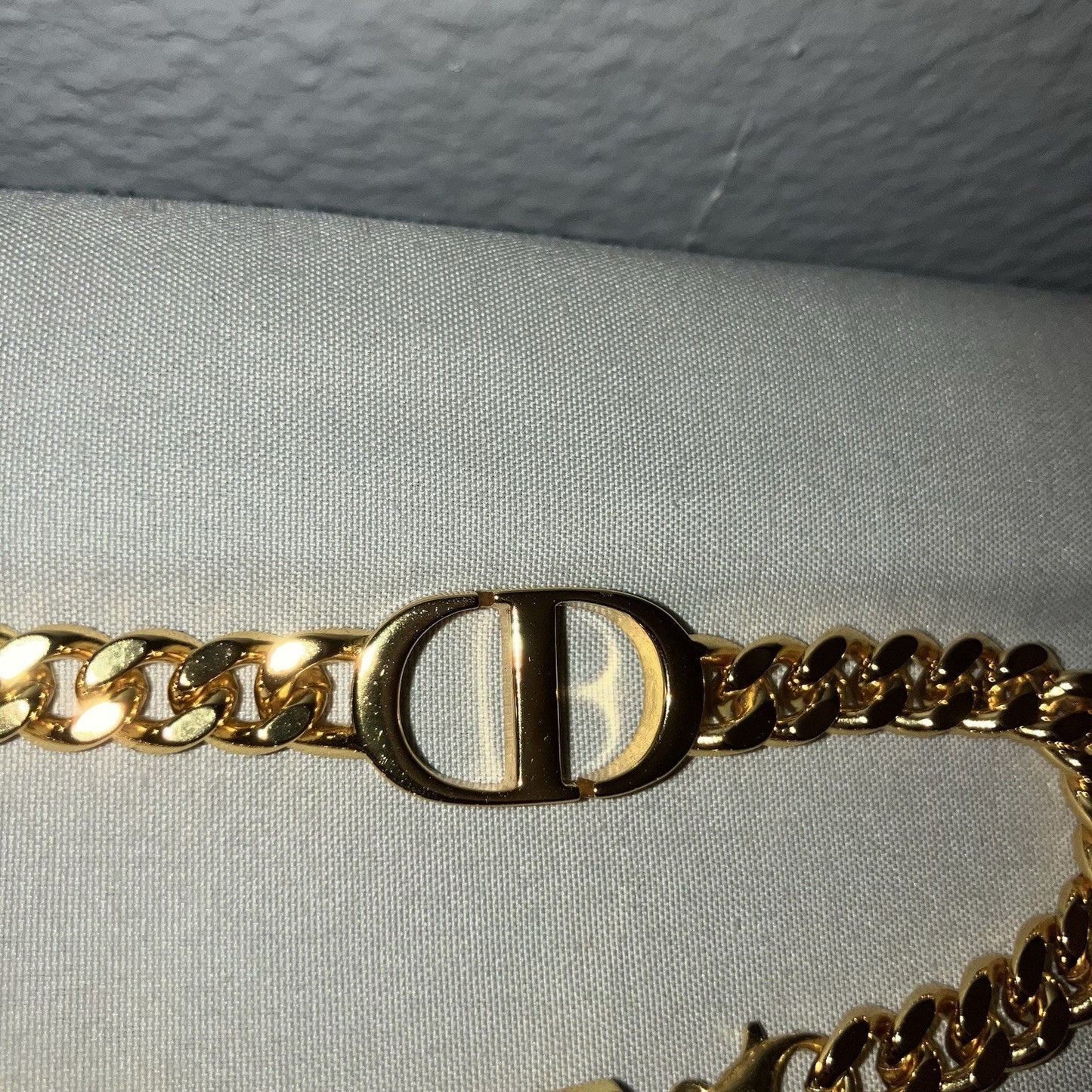 Christian Dior 30 Montaigne Bracelet Gold Plated Unisex 7” See Info No Returns