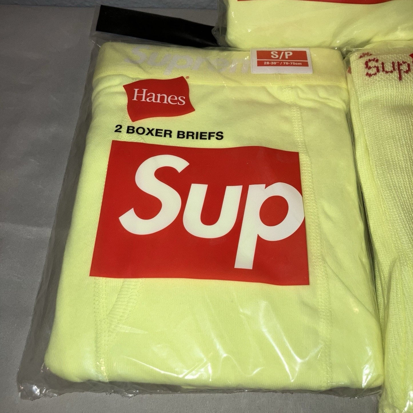 New Supreme Hanes L Tees / S Briefs 2 Pack + Socks 4 Pack Fluorescent Yellow Lot