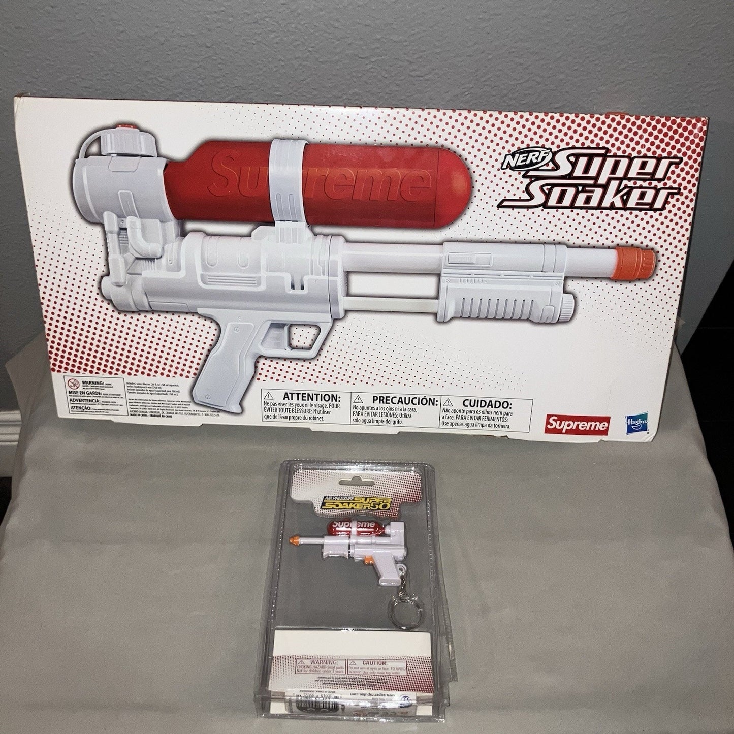 Supreme x Super Soaker 50 Ss19 Squirt Gun Water Pistol Blaster / Keychain *Used*