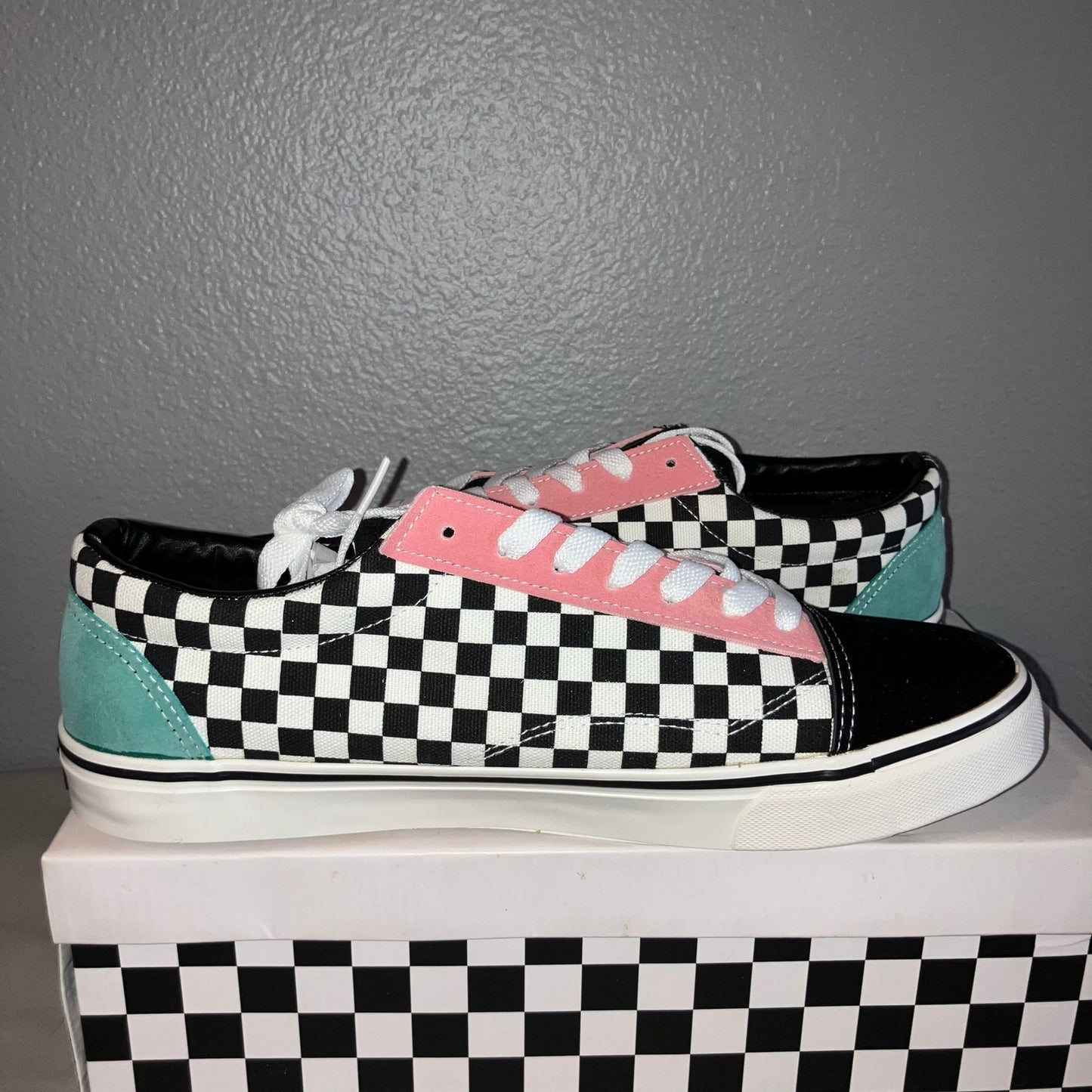 Signed Tyler Grosso Superrradical Checkered Shoes Euro 43 (10M USA) Autographed