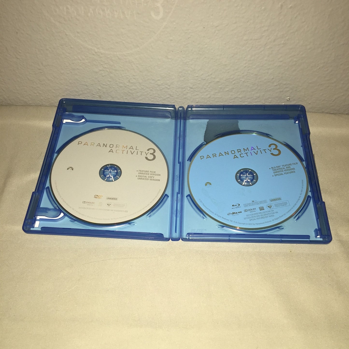 Blu-ray / Dvd Used The Gallows / Paranormal Activity 3 Realistic Camera Horror