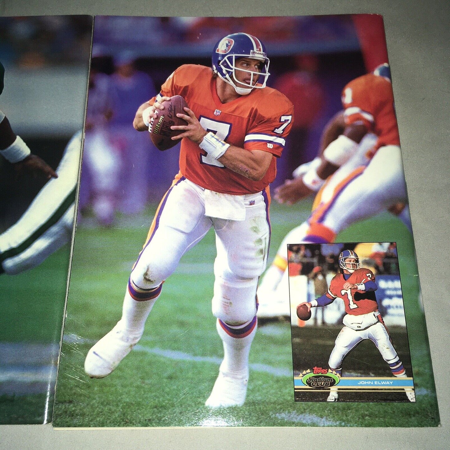 Beckett NFL Football Card Monthly Issues #21 #25 December 1991 April 1992 *USED*