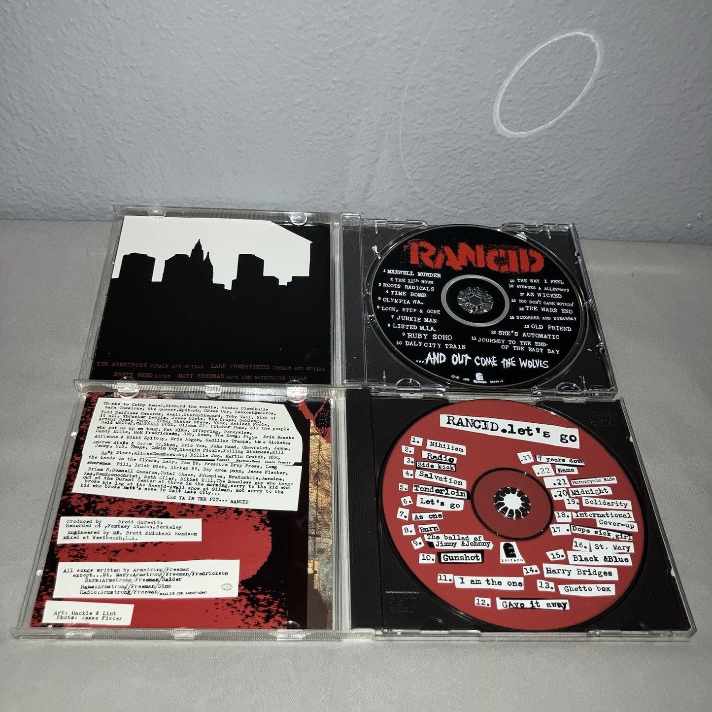 Cd Used Rancid And Out Come the Wolves / Let’s Go / Life Won’t Wait Lot See Pics