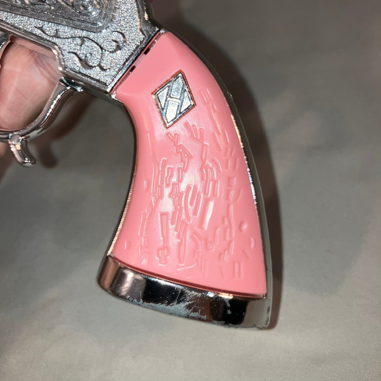 Leslie Henry Vintage Halco Diamond H Laramie Cap Gun Pink Handle Revolver Pistol