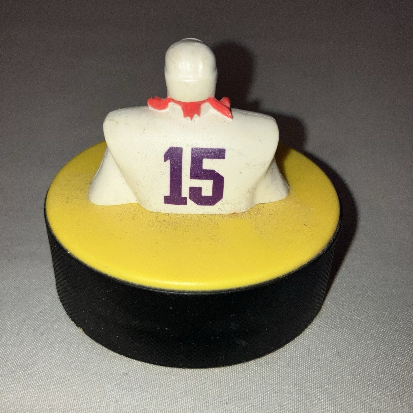 Disney Mighty Ducks 1996 #3 Mallory Jersey Street Hockey Puck McDonald's FF Toy