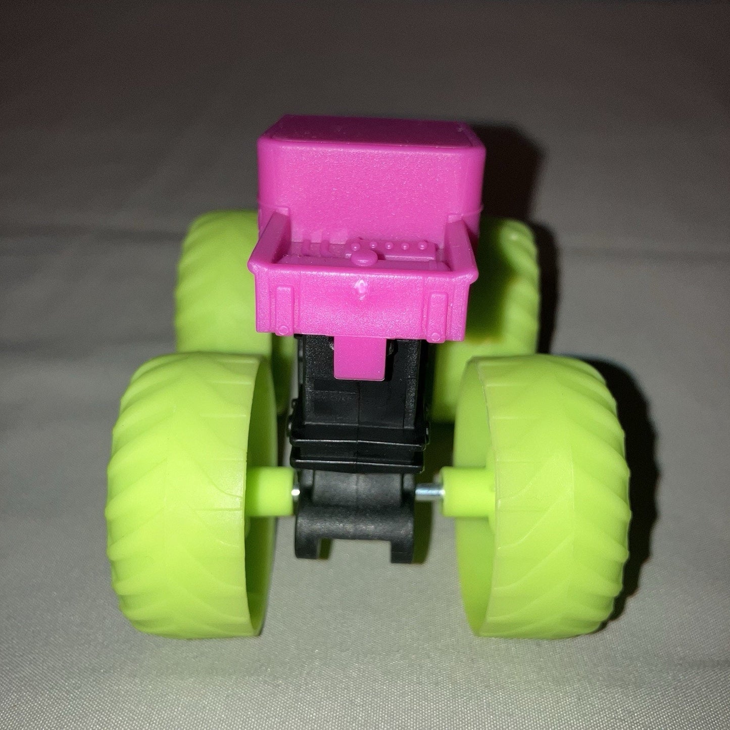 Pink Monster Truck Green Wheels Sonic Wacky Pack Meal FF Toy Maybe Grave Digger