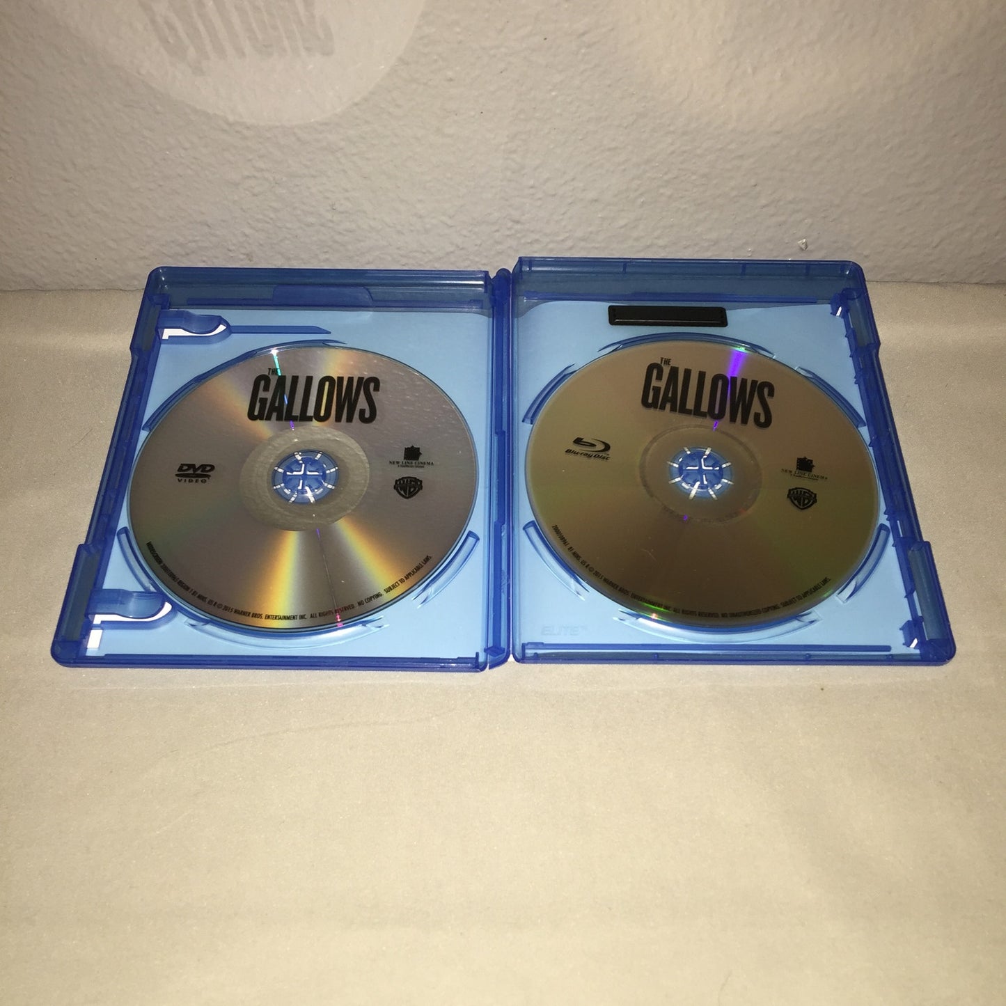 Blu-ray / Dvd Used The Gallows / Paranormal Activity 3 Realistic Camera Horror