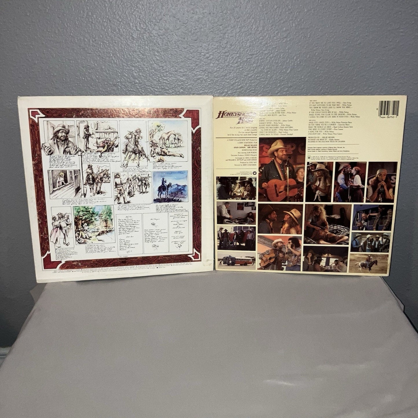 Vinyl Record Willie Nelson Red Headed Stranger / Honeysuckle Rose Soundtrack Lot