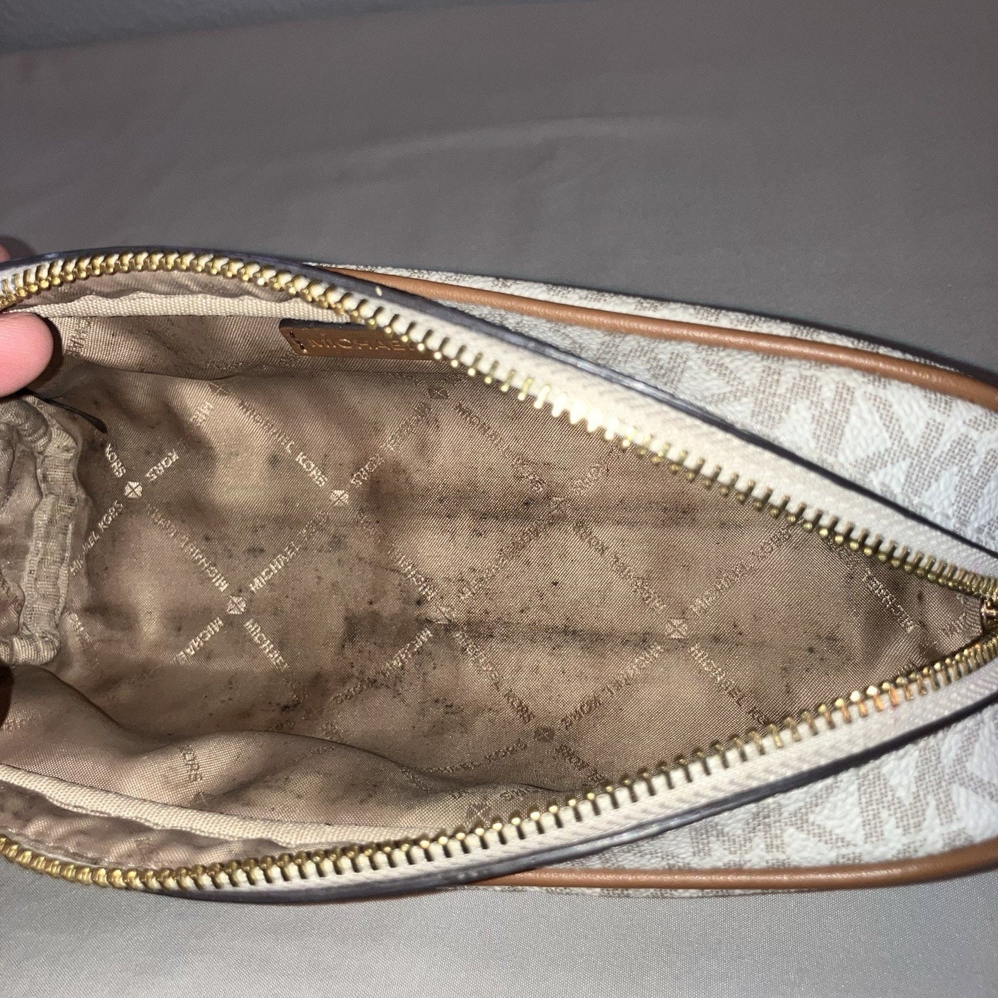 Bag Michael Kors Medium Pencil Case Makeup Cosmetic Case Vanilla Used See Pics