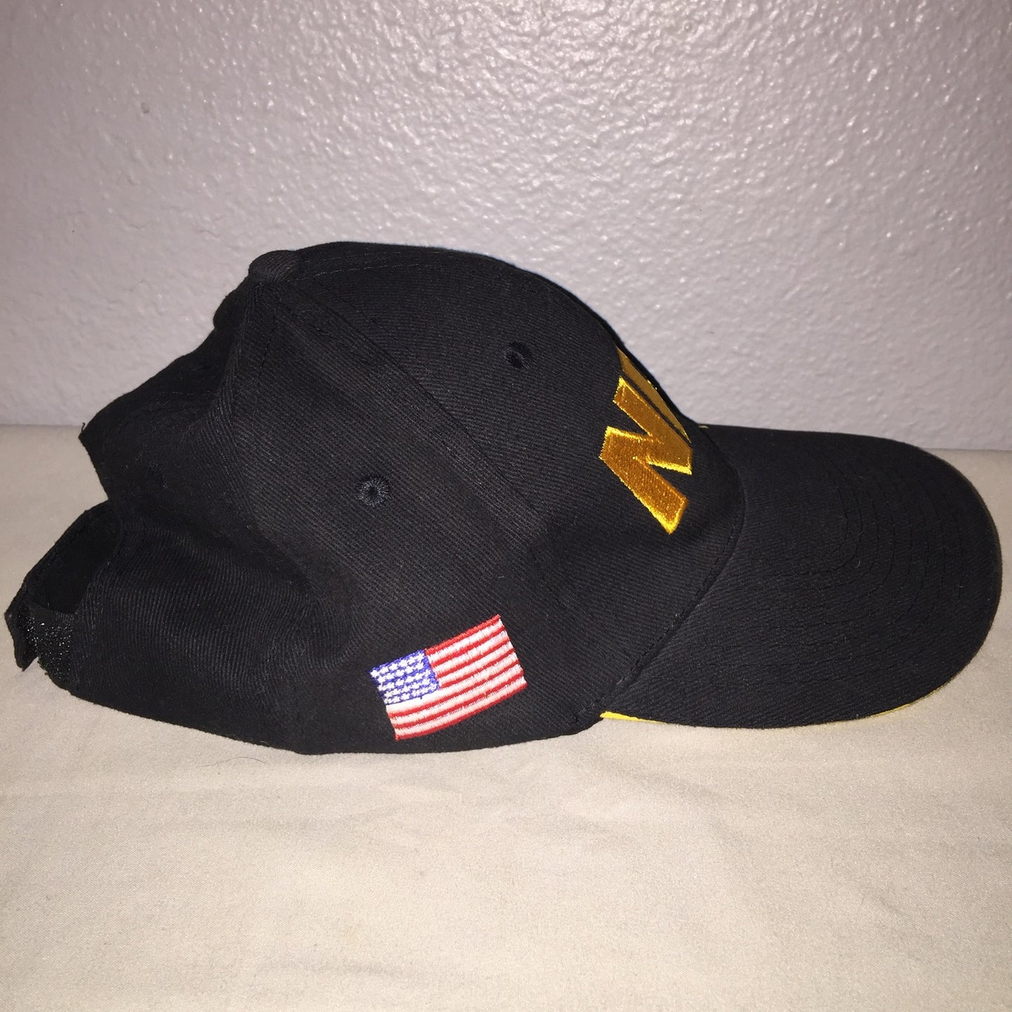 Nra Hat Bundle Lot Red Logo USA Brim / Yellow Logo Flag On Side + Desert Camo