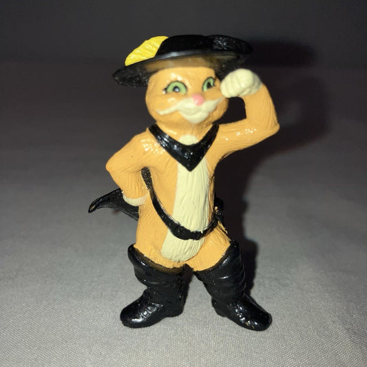 Shrek 2 Puss In Boots 2004 Dreamworks Official Action Figure Toy Figurine *Used*