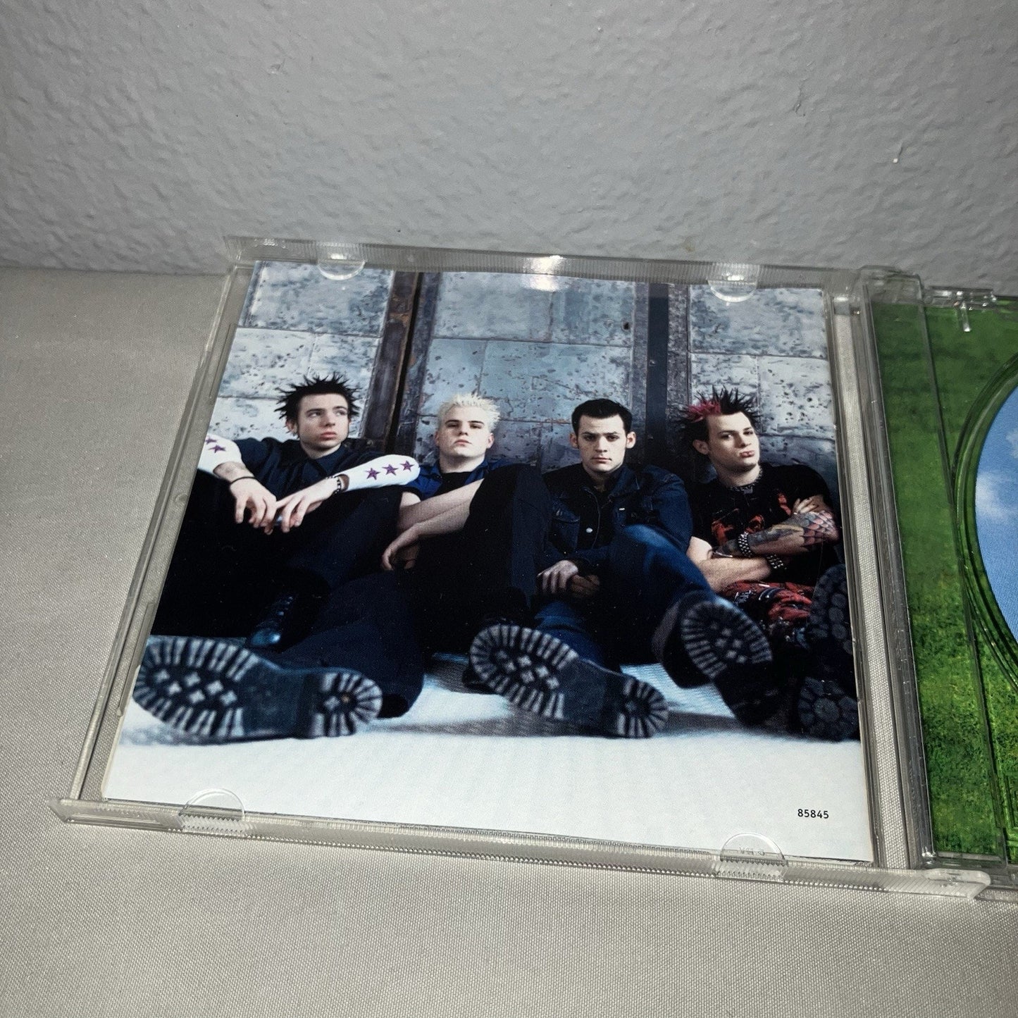 Cd Used Good Charlotte Self-Titled Album From 2001 Punk Scratched Disc But Works