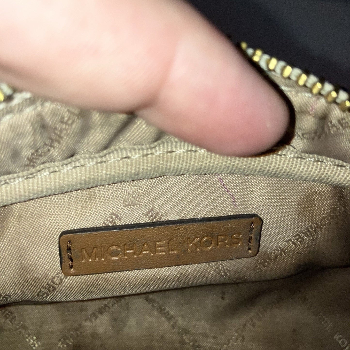 Bag Michael Kors Medium Pencil Case Makeup Cosmetic Case Vanilla Used See Pics